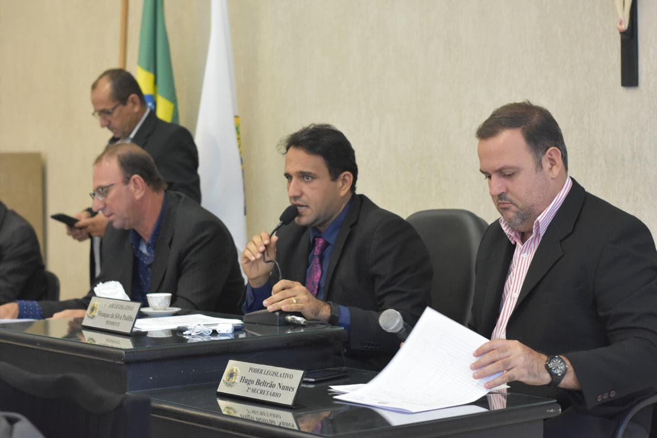 Imagem da notícia: Vereadores apresentam propostas para pavimentação de ruas em Coruripe
