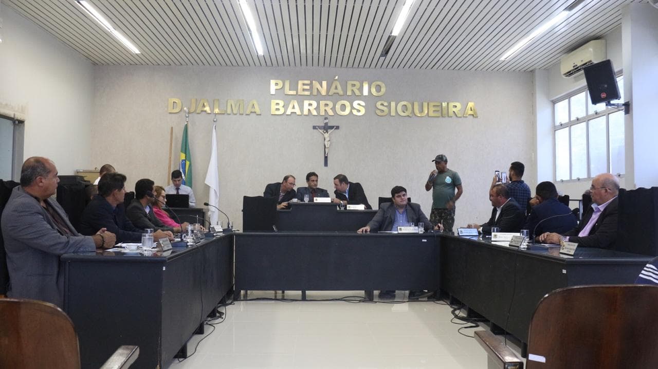 Imagem da notícia: Vereadores demandam Pedidos de Providências para melhorias em Coruripe
