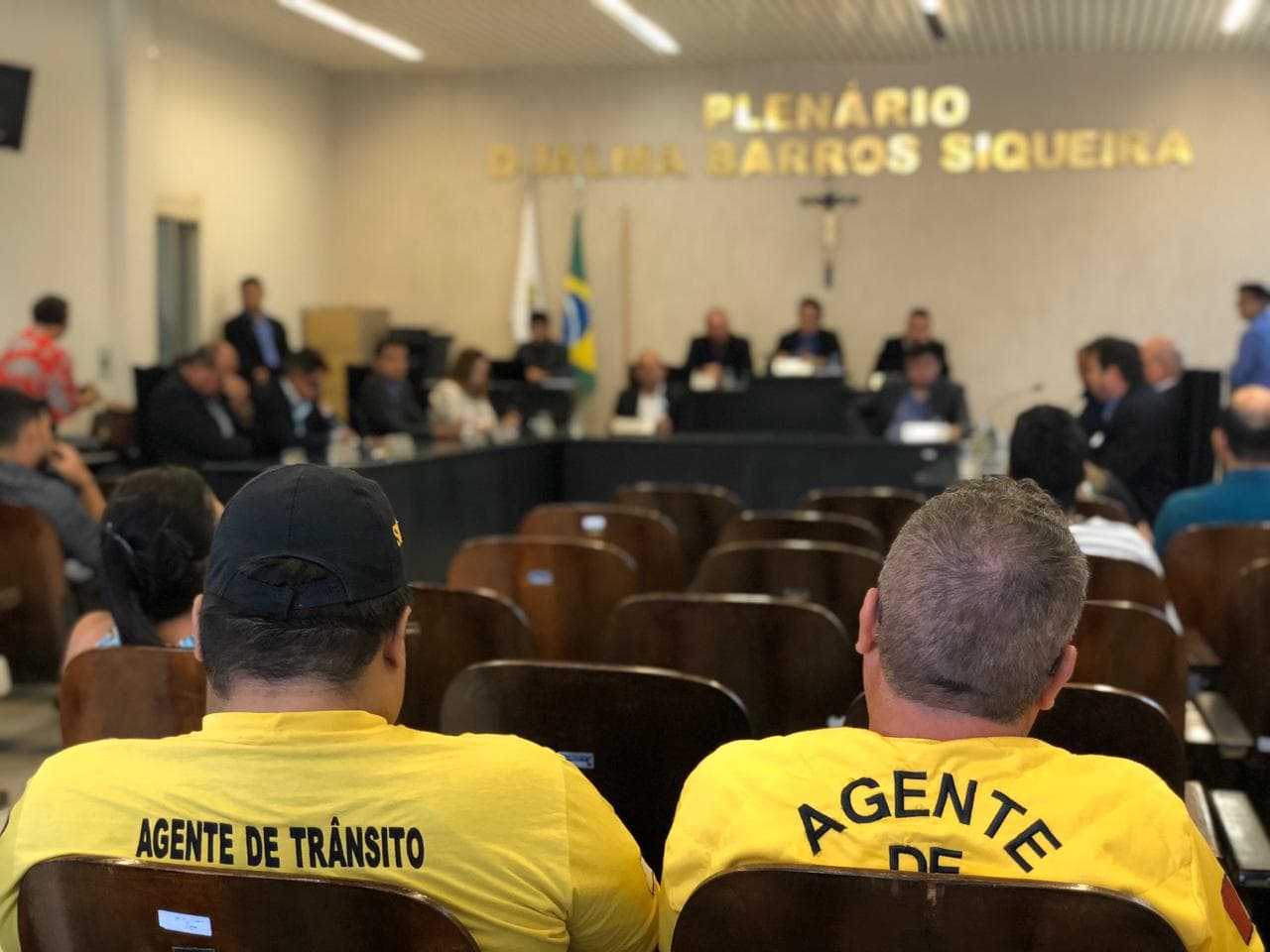 Imagem da notícia: Câmara recebe pautas do Executivo e vereadores apresentam propostas em sessão