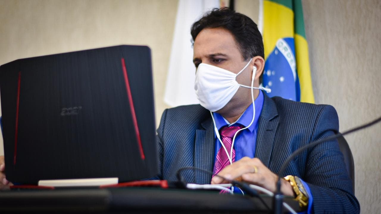 Imagem da notícia: Câmara recebe PL para abertura de crédito especial para ações de combate ao Coronavírus