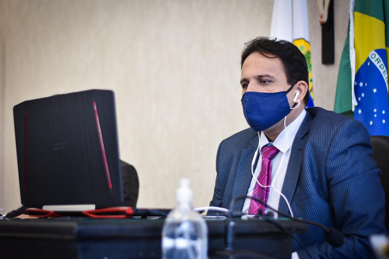 Imagem da notícia: Câmara recebe PL que aumenta alíquotas de contribuição da Previdência de Coruripe