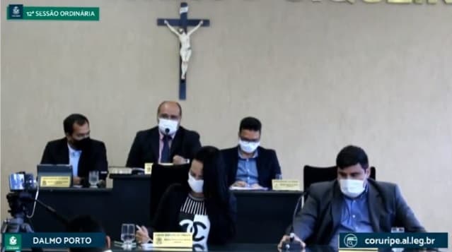 Imagem da notícia: Vereadores reclamam da falta de estrutura da Caixa Econômica de Coruripe