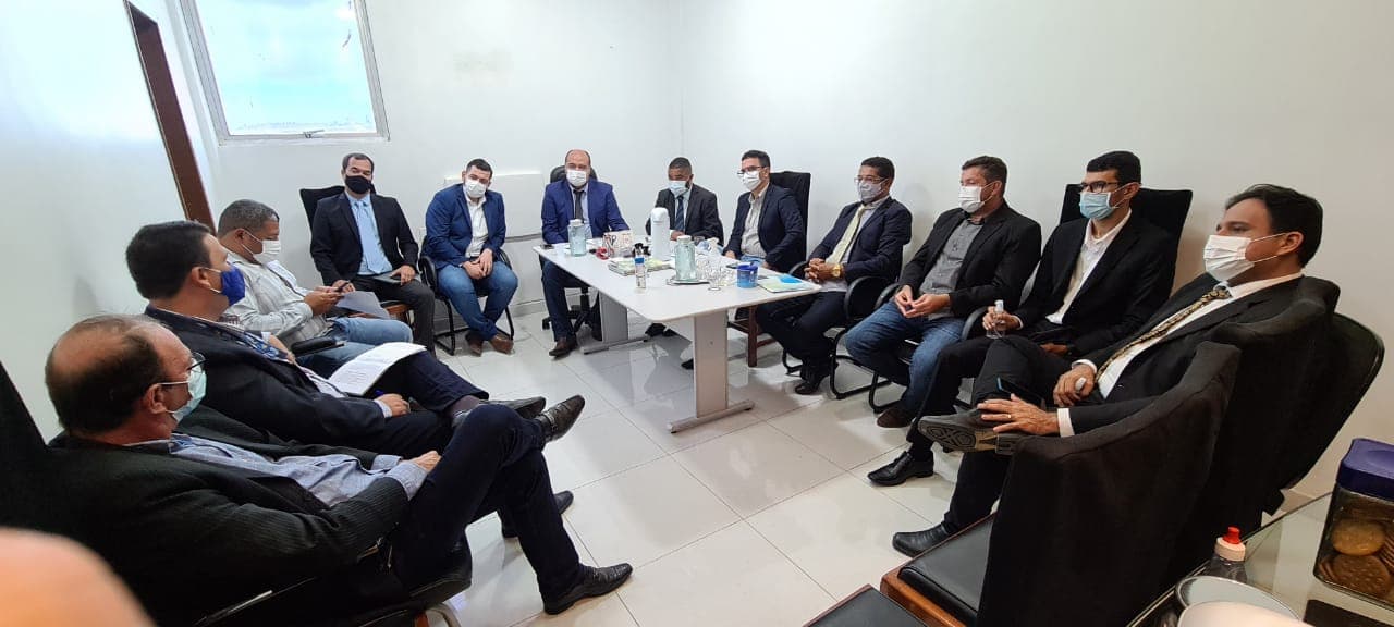 Imagem da notícia: Câmara recebe visita do gerente da Caixa Econômica de Coruripe