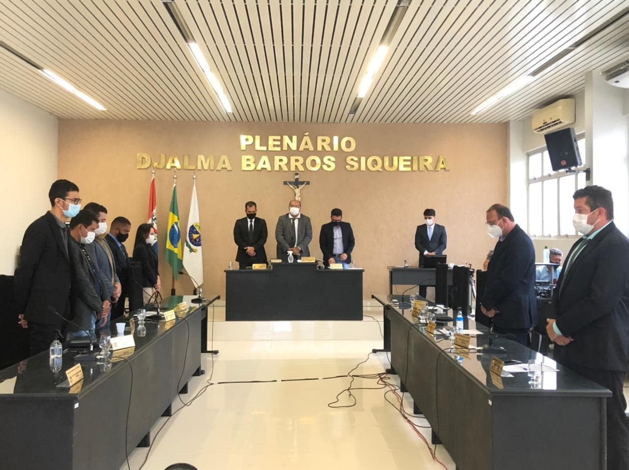 Imagem da notícia: Sessão tem encaminhamento de demandas do Legislativo para o Executivo
