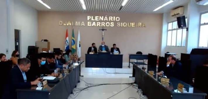 Imagem da notícia: Vereadores aprovam a restruturação do Conselho Municipal de Educação de Coruripe