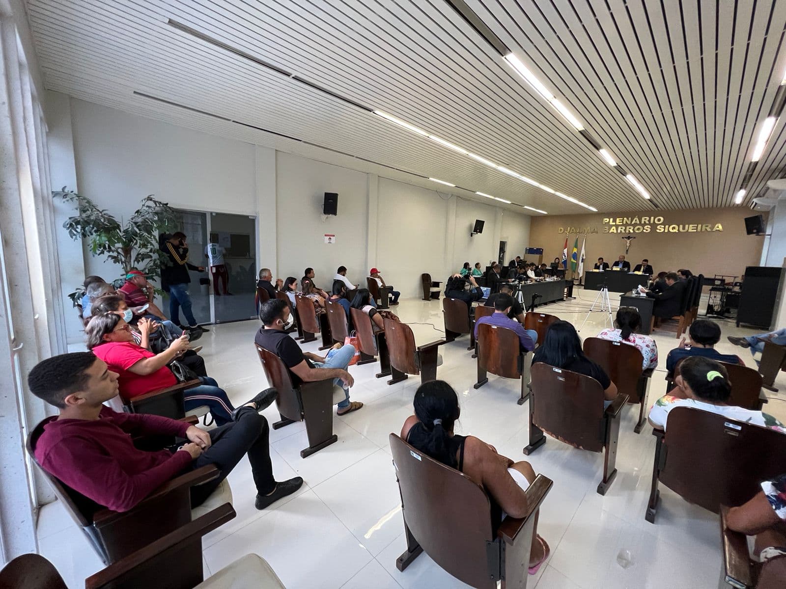 Imagem da notícia: Câmara recebe PL que reajusta em 34% os pagamentos dos profissionais do magistério