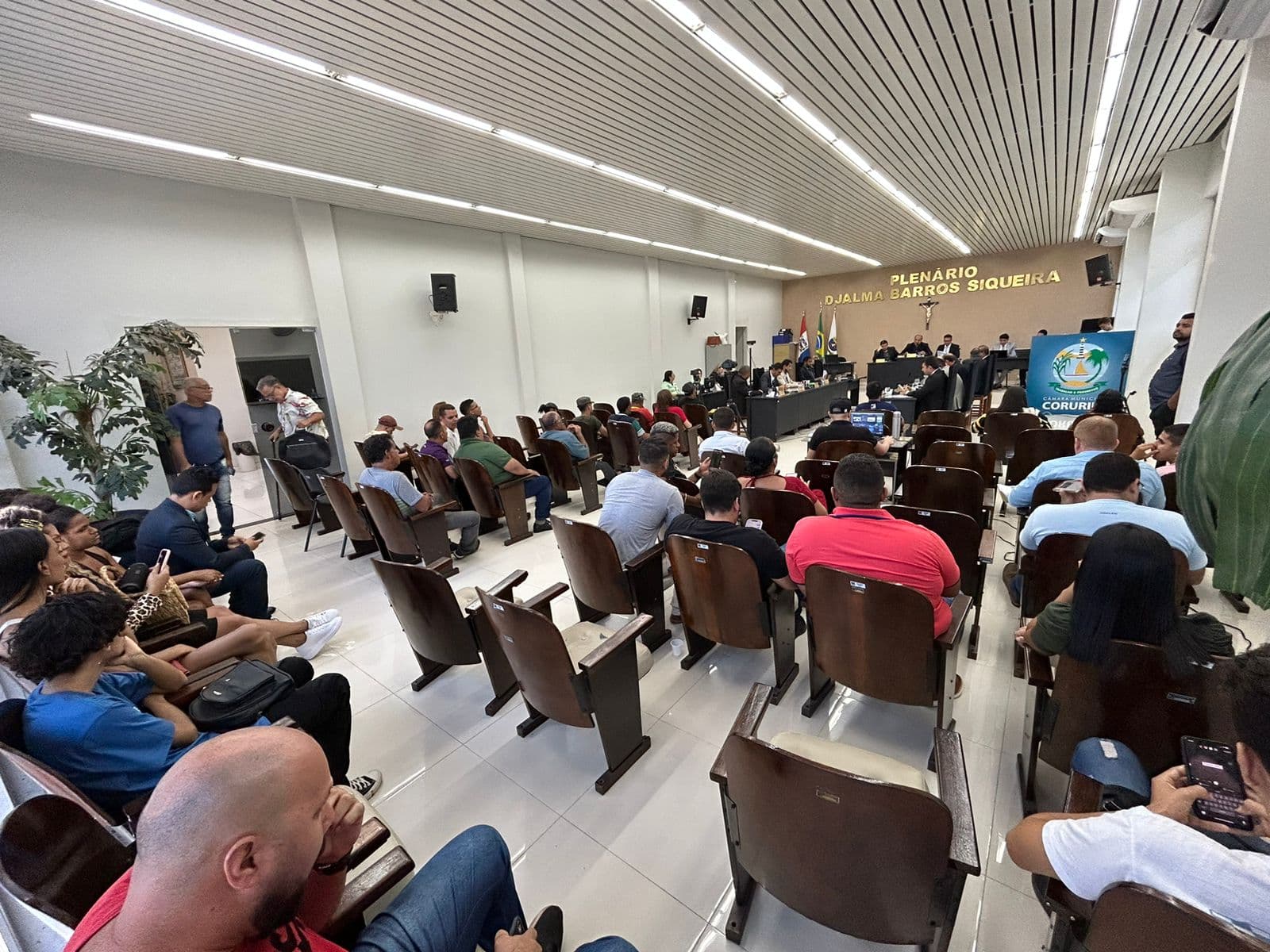 Imagem da notícia: Vereadores aprovam Projetos de Lei e outras pautas em Sessão Ordinária
