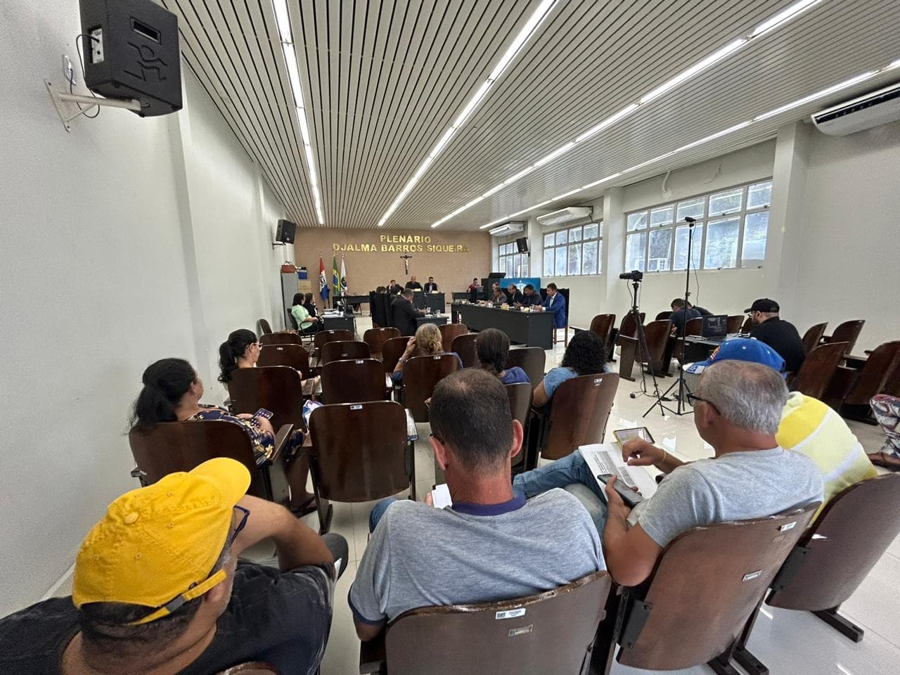 Imagem da notícia: Câmara aprova reajuste de 13% para profissionais do magistério de Coruripe