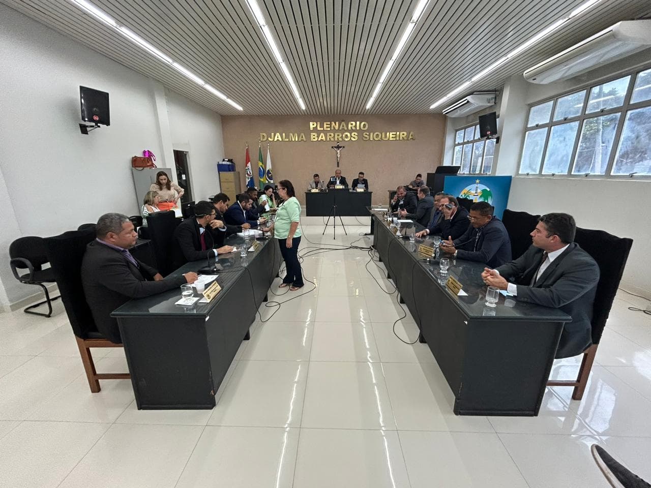 Imagem da notícia: Câmara aprova Projetos de Lei e encaminha demandas ao Executivo