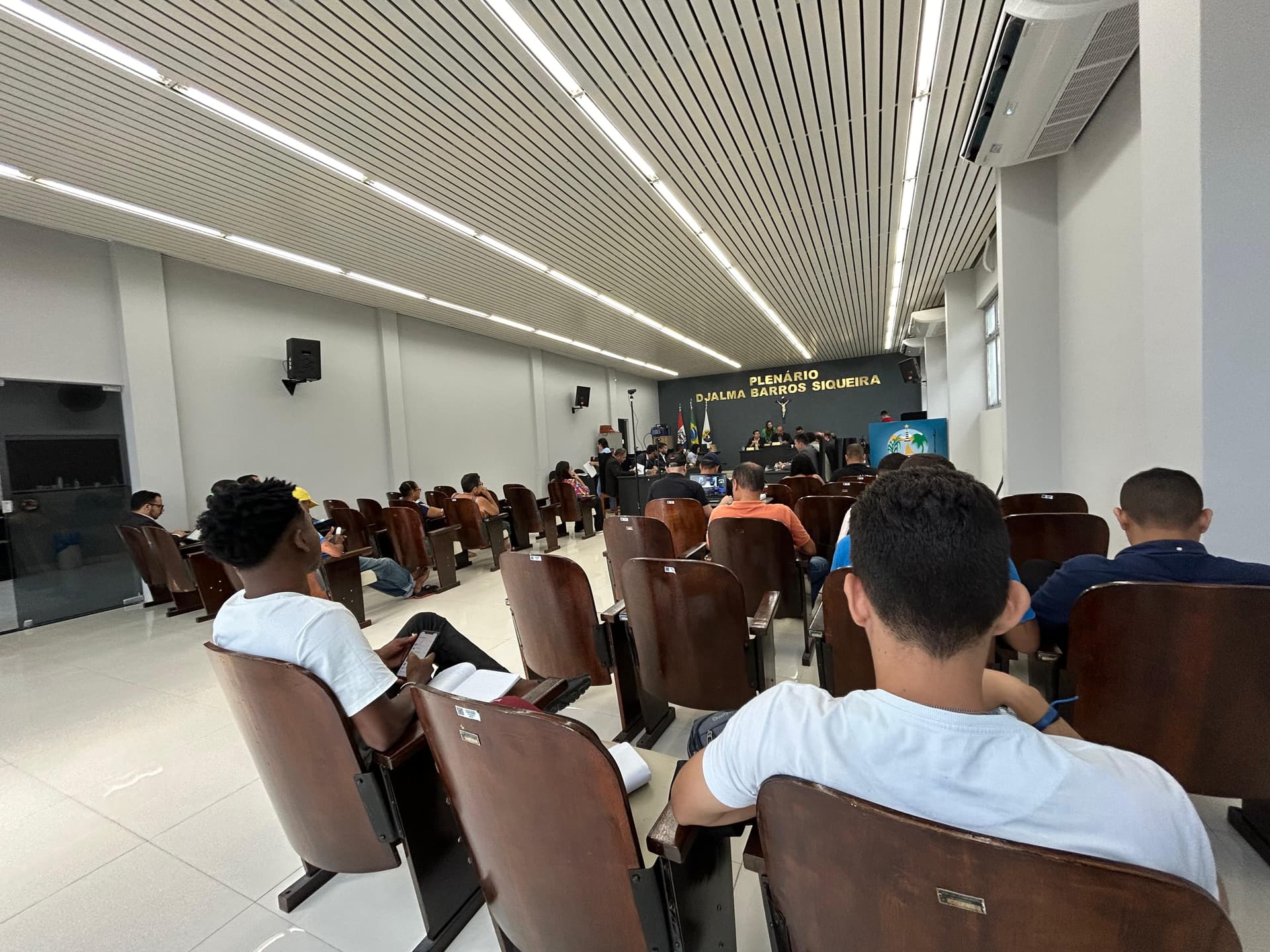Imagem da notícia: Sessão tem entrada de PL para aplicação do piso da enfermagem