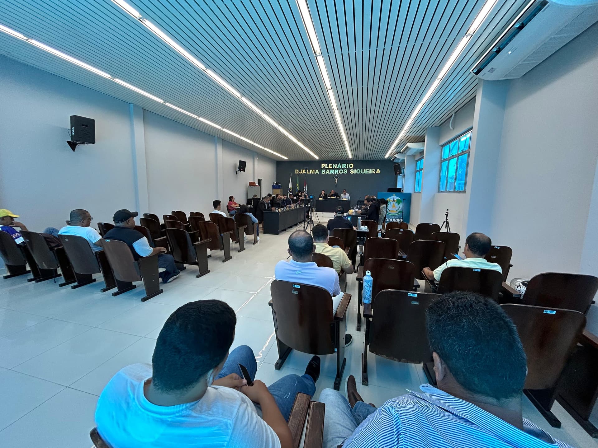 Imagem da notícia: Sessão tem aprovação e encaminhamento de matérias do Legislativo e Executivo