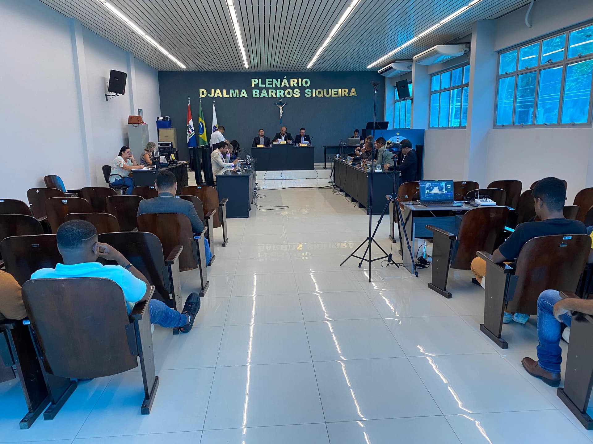 Imagem da notícia: Sessão tem entrada de matérias dos poderes Legislativo e Executivo