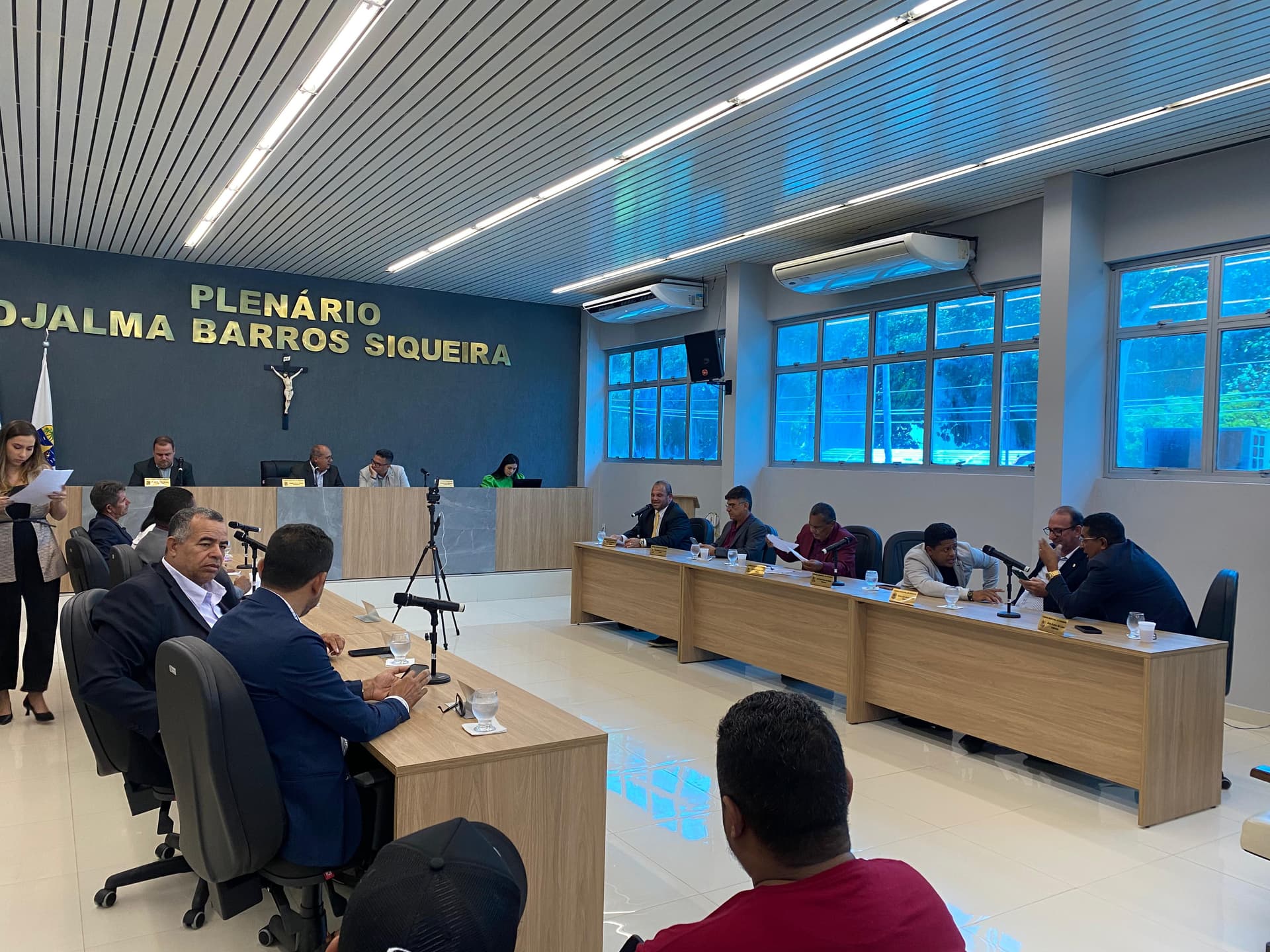 Imagem da notícia: Sessão Extraordinária aprova PL do Executivo