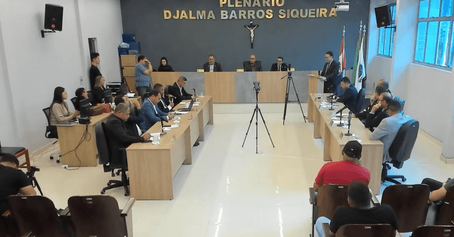 Imagem da notícia: 12ª Sessão Ordinária tem aprovação de pautas voltadas ao desenvolvimento urbano e social