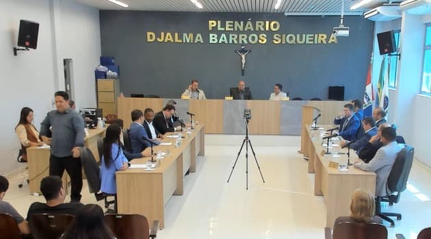 Imagem da notícia: Câmara Municipal de Coruripe realiza 19ª Sessão com propostas para melhorias no Município