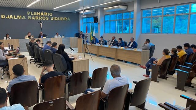 Imagem da notícia: Vereadores debatem saúde, turismo e segurança em Sessão Ordinária